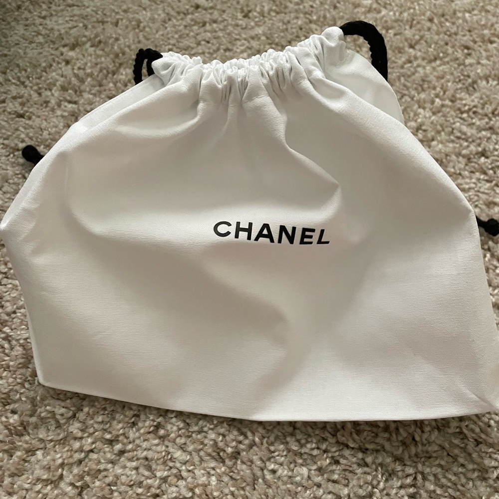 Dust bag